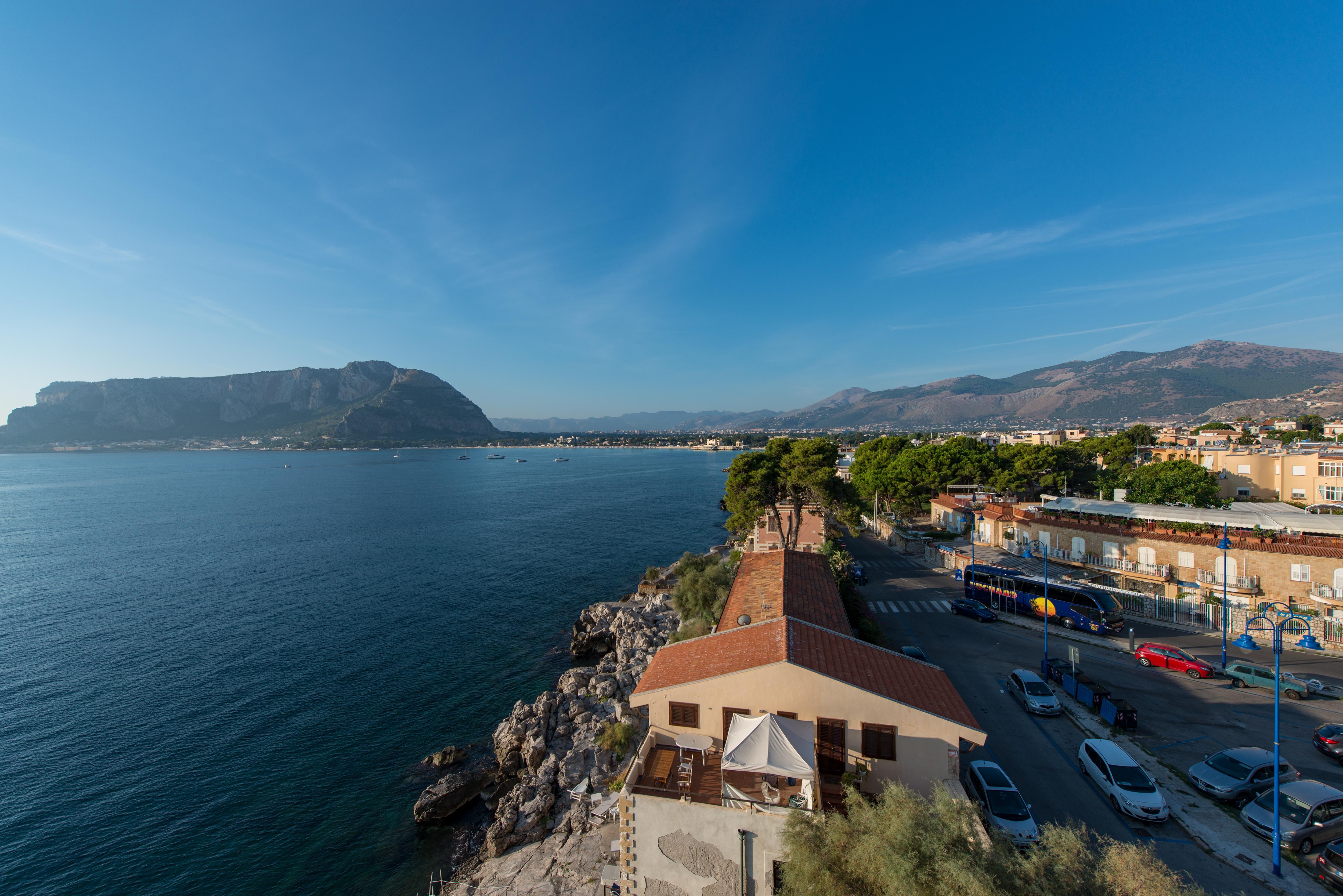 Splendid Hotel La Torre Mondello Exterior foto