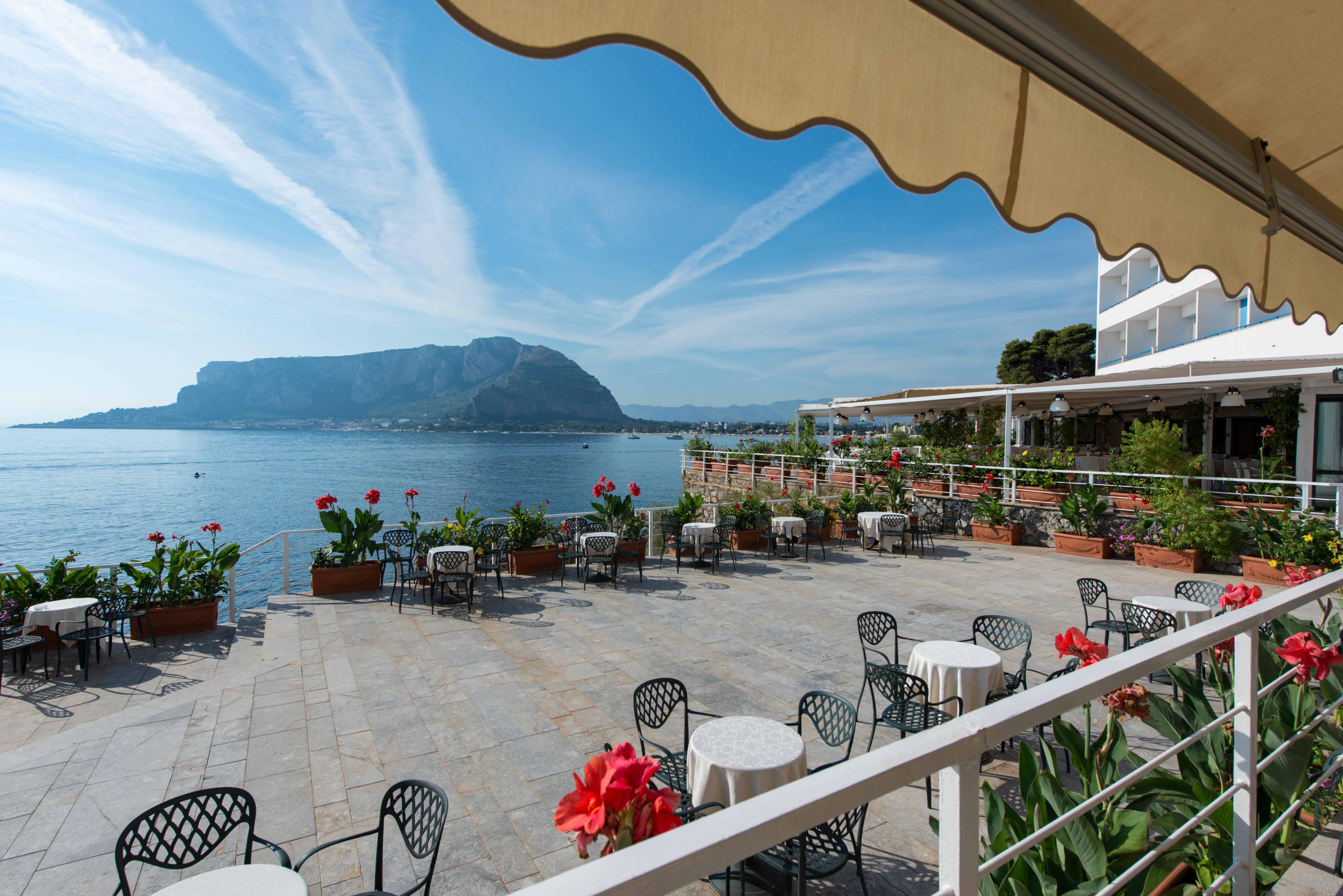 Splendid Hotel La Torre Mondello Exterior foto